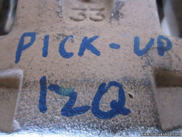 Pinza delantera izquierda Nissan Pick-up 4X333 4X3 33