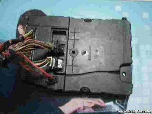 Unidad de control multicine red cuerpo Renault Megane  8200306433 S118400120C