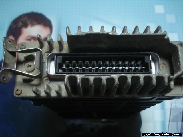 Centralita Mercedes-Benz W124 0045453132 004 545 31 32 BOSCH 0280800162  