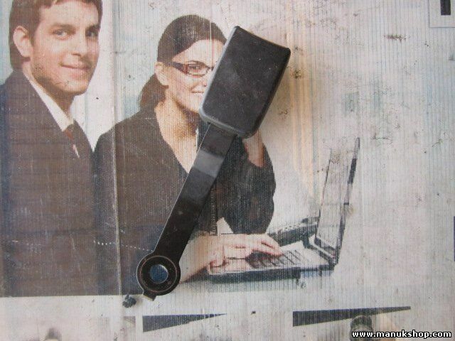 Chiusura cintura di sicurezza anteriore destra Nissan Terrano Ford 868427F010