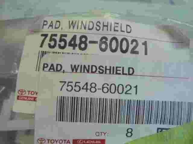 Pad Parabrezza Stampaggio Toyota Land Cruiser 200 Lexus LX Camry Solara 75548...