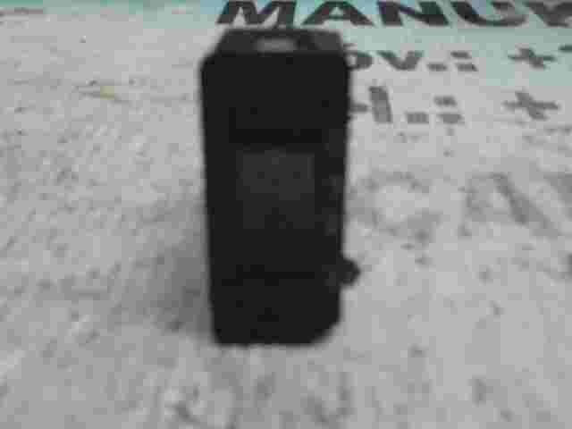 Interruptor de nivelación de faros  Mercedes-Benz 0008000473 0307650100