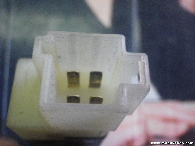 Interruptor de la luz de freno Mercedes-Benz 0015453809 001 545 38 09