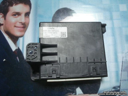 Amplificador Toyota Verso 886500F121 88650-0F121 DENSO MB1777002210