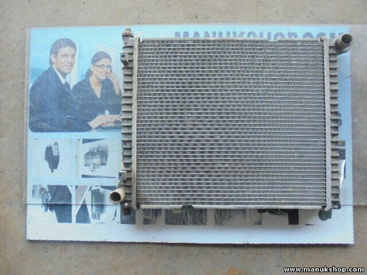 Radiador de agua Land Rover NISSENS 64300A ESR 4199 ESR4199 PCC001020 PDK000100