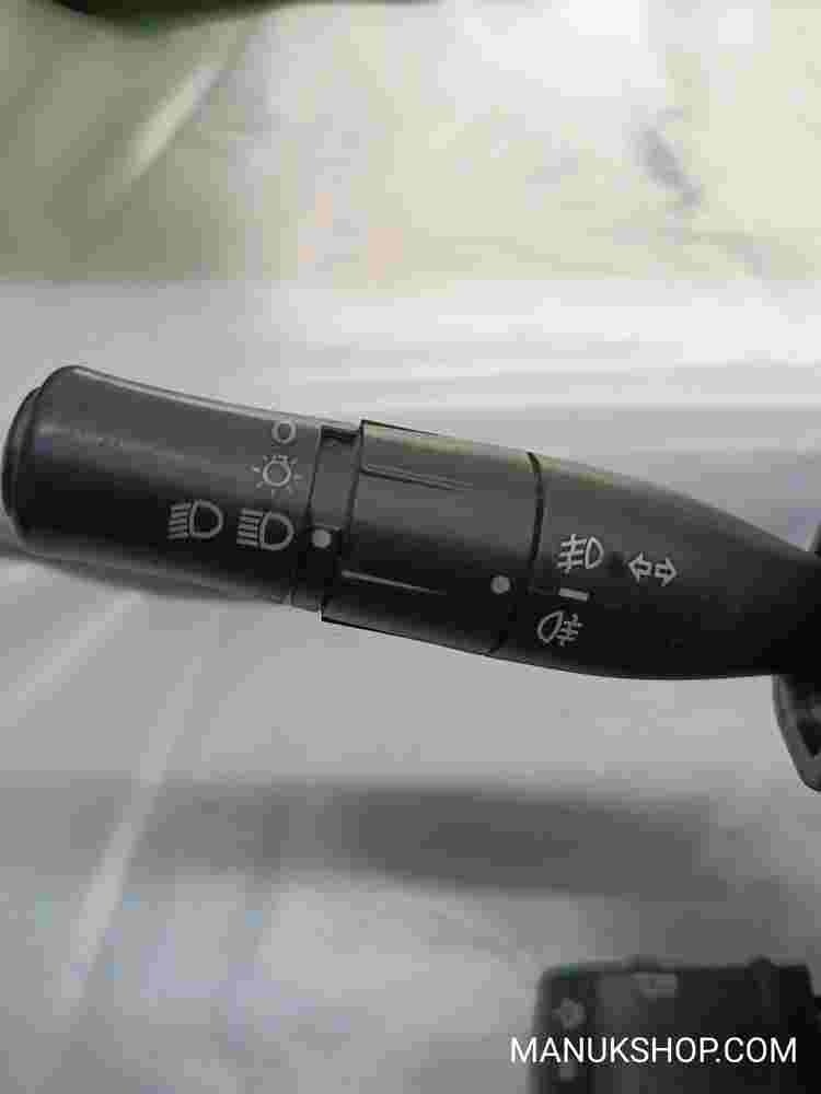 Mando de luces intermitentes Palanca del limpiaparabrisas Renault 82002164620