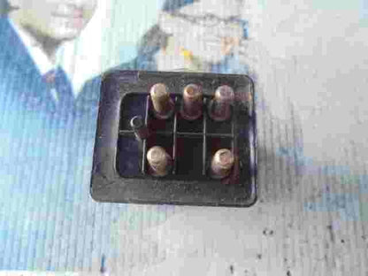 Relé Kickdown desconexión  Mercedes W124 0025456505 05391000 (05) 05 3910 00