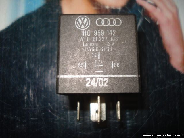 Relé VW Volkswagen 1H0959142 1H0 959 142 1H0 959 142 1HO959142 61237008 Nr.147