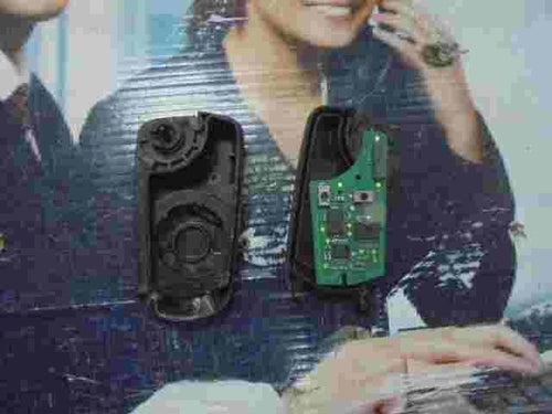 mando control remoto Opel Astra H Zafira B Valeo 13149658 E250013697A