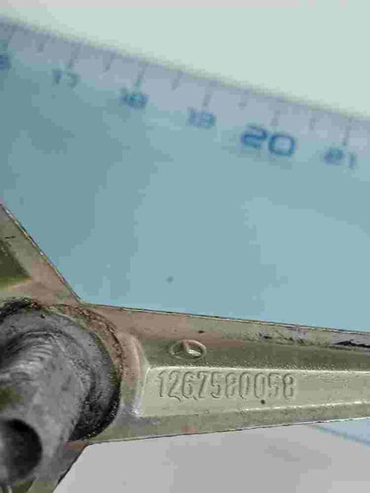 Emblema Mercedes-Benz W126 W123 1267580058 11 cm.