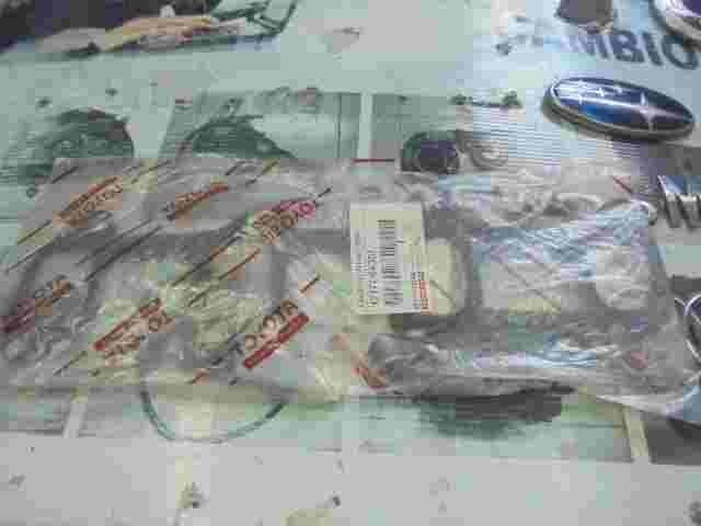 Guarnizione collettore di aspirazione Toyota Avensis T22 Corolla Camry 171776...
