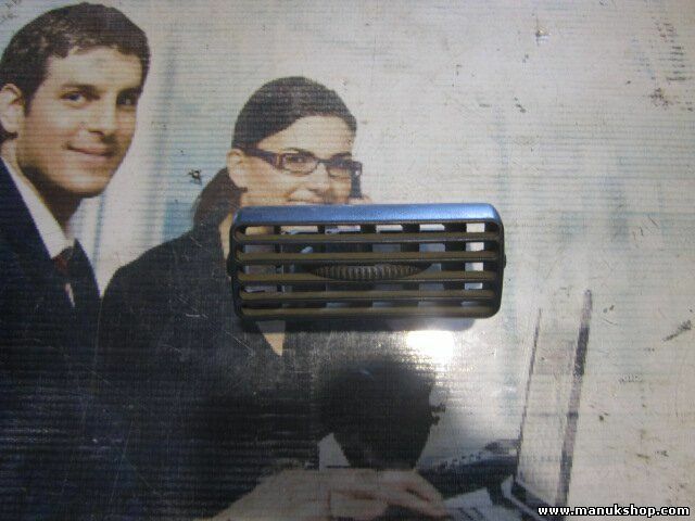 Rejilla Aireadora Nissan Navara PickUp D22 2.5D