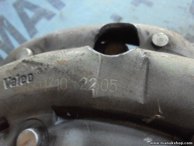 Plato de presión del embrague Disco de embrague Nissan 699849B 300010F026