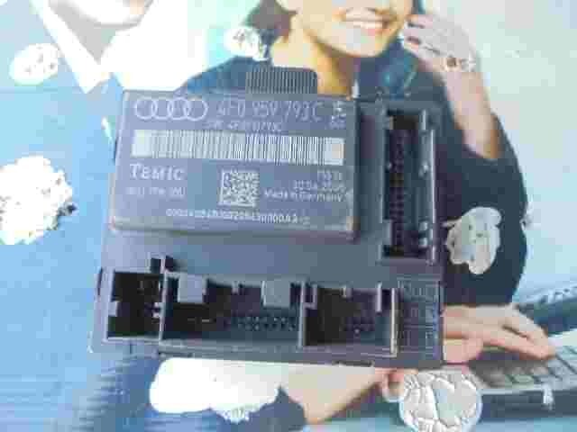 Unidad de control de la puerta Audi A6 4F0959793C 4F0910793C TEMIC 0033 TFK 0001