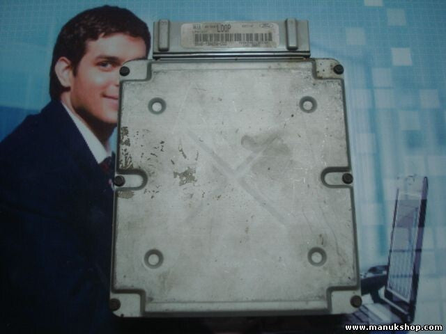 Centralita del motor Ford Focus L00P LP4-331 98AB12A650CGG 98AB-12A650-CGG