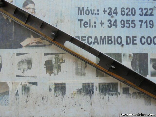  Moldura Puerta Trasera Hyundai Terracan 81730H1000 81730-H1000