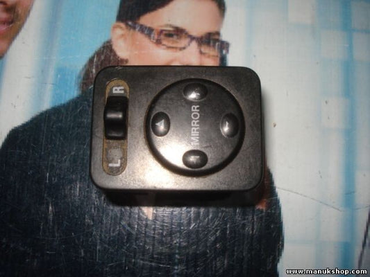 MANDO RETROVISOR Hyundai Lantra BJ.92-95 93530 93530-28000 9353028000