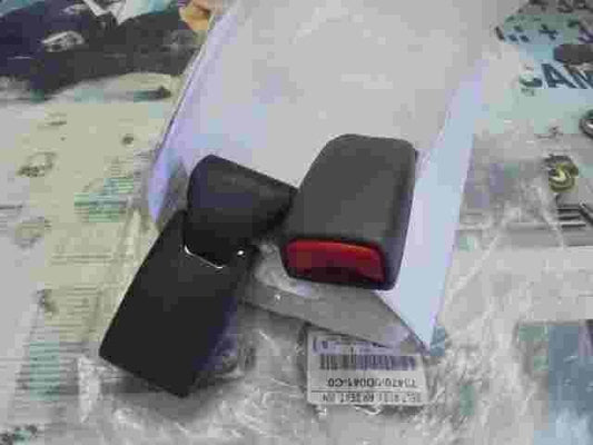 Chiusura cintura di sicurezza posteriore destra Toyota Yaris 734700D041C0