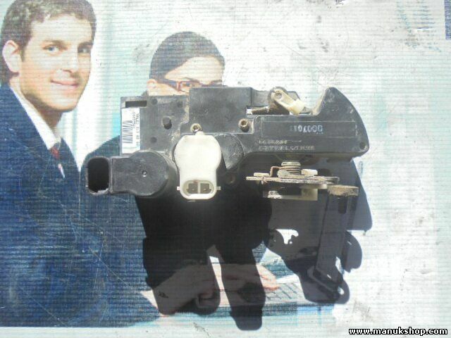 Serratura porta posteriore sinistra Opel Frontera B VALEO 16637561 01300B8