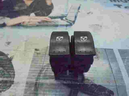 mando botonera elevalunas Renault Megane II 315033