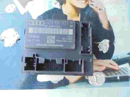 Unità di controllo porta Audi A6 4F0959792E 4F0910793E TEMIC 0033 TF J 001