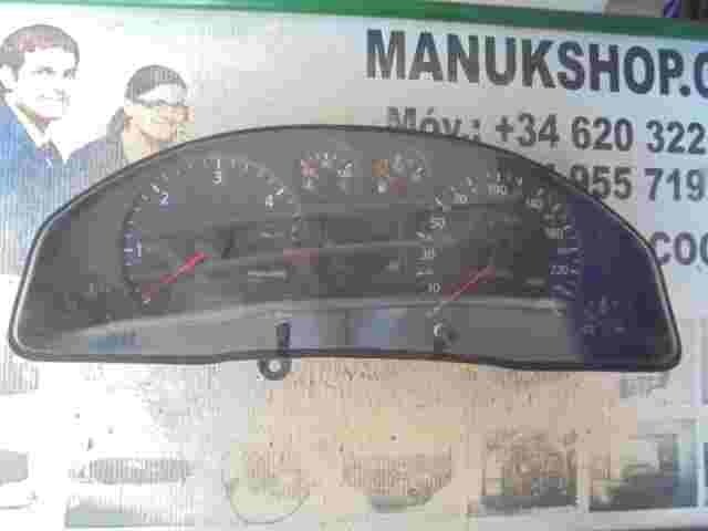 Cuadro de instrumentos   Audi A6 C5 4B0920900C 4B0 920 900 C VDO 110008947001