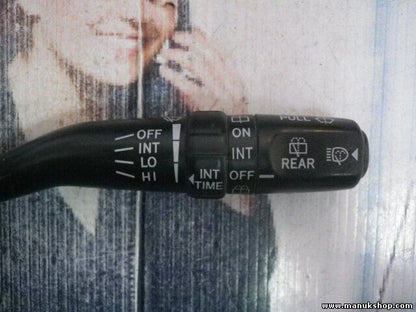 Mando limpia Toyota Land Cruiser 843106A800 84310-6A800 84310 6A800 17A164