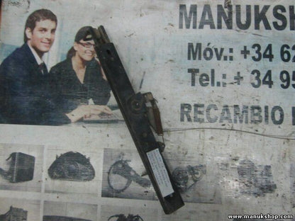 Guía de asiento izquierdo lado izquierdo Nissan Terrano T1 Ford Maverick 100 CV