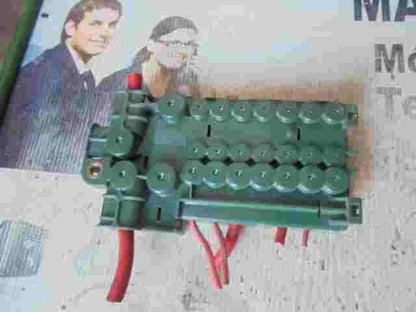 Scatola fusibili relè BMW 5 E39 E38 18180 61138367768 PA6-GF-GK30