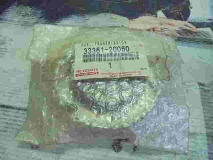 Hub Transmission  Toyota Auris Corolla Avensis Rav4 3336120060 33361-20060