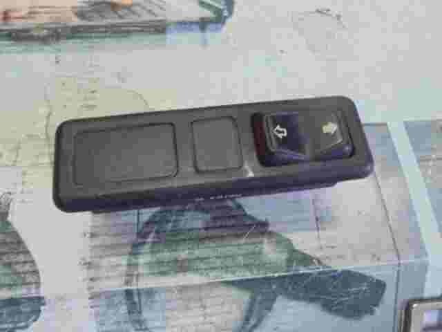 mando botonera elevalunas  Ford Granada MK2 MK3 82GG14529CA 82GG 14529 CA G48190