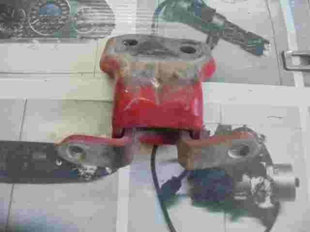 Cerniera porta anteriore destra in basso Suzuki Jimny 1995-2018