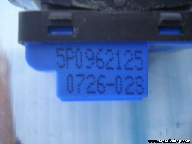 Interruptor del cierre centralizado Seat Leon 1P Altea 5P 5P0962125 072602S