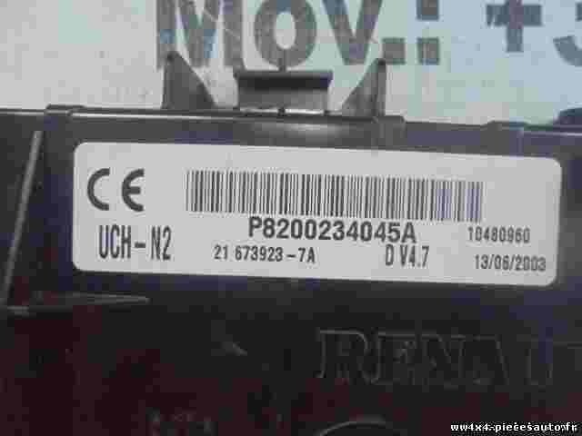 Caja de fusibles Renault Clio 2001-2008 P8200234045A UCH-N2 SAGEM 21673923-7A
