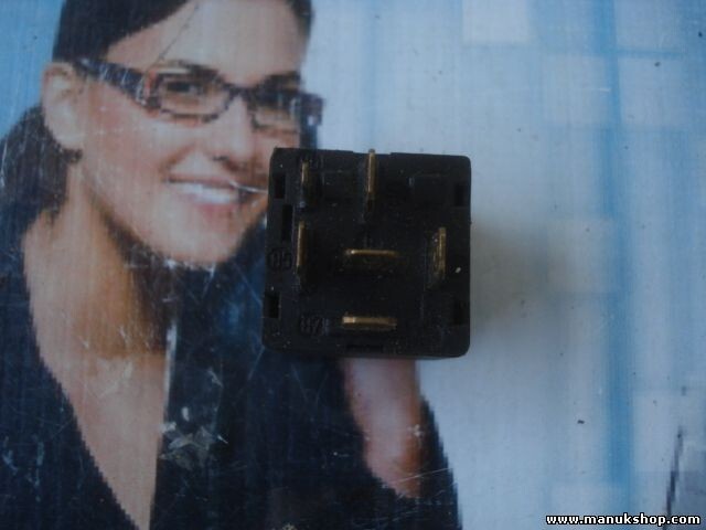 Relé Opel Astra G Zafira A Meriva A Corsa B/C Vectra GM 90507968 000041797