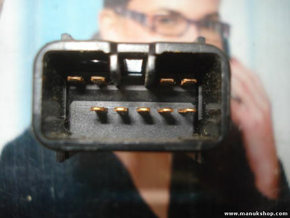 Interruptor de emergencia  Toyota Corolla E11 153218