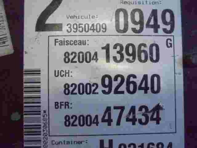 Caja de fusibles Renault Laguna II 8200292640 8200413960 8200447434 216744600A