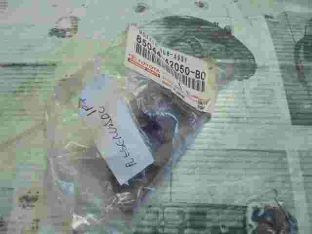 Nozzle Sub-Assy Lamp Washer RH  Toyota RAV4 8504442050B0 85044-42050-B0