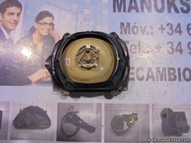 Faro delantero derecho Mitsubishi L200 87-96 KOITO MR155880