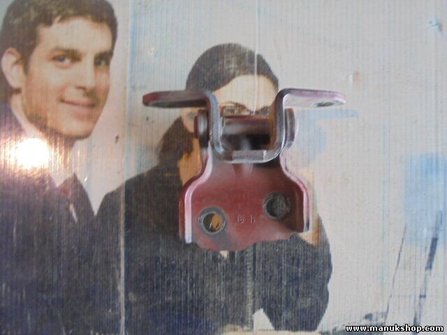 Bisagra de la puerta delantera izquierda abajo Suzuki Jimny 1995 - 2018