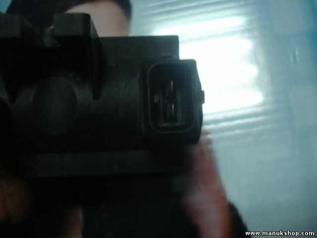 Válvula de vacío Volkswagen VW Transporter Bus T4 1H0906627  72190320 95T054 