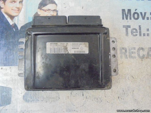 Centralita del motor Renault Kangoo SIEMENS S110130334A S110130334 A 8200061281