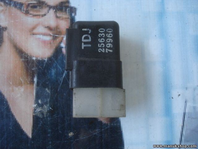 Relè clacson Nissan Micra II 2 K11 Almera Primera P12 P11 anno di costruzione...