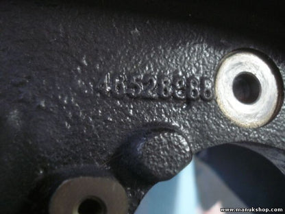 Soporte de la bomba de inyección Fiat Punto Doblo 2000-2005 46528888 46531728