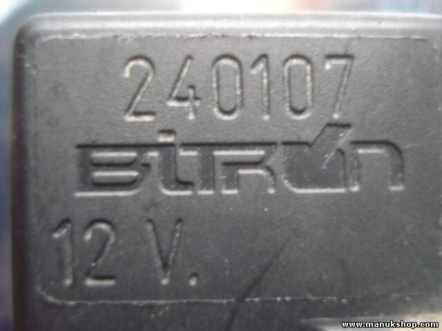 Relé de la bomba de combustible Citroen Peugeot 406 OMRON BITRON 240107