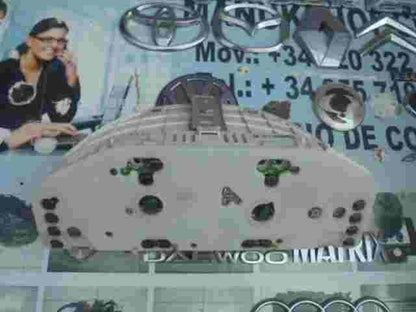 Cuadro de instrumentos  Mazda 323F 7MBH1CB 7130 YNS