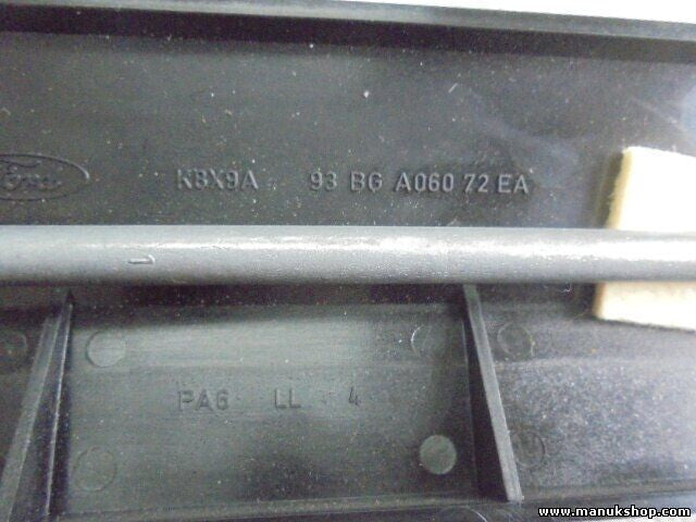 Guantera castillo Ford Mondeo II 1.8 1996-2000 93BGA06072EA 93 BG A060 72EA