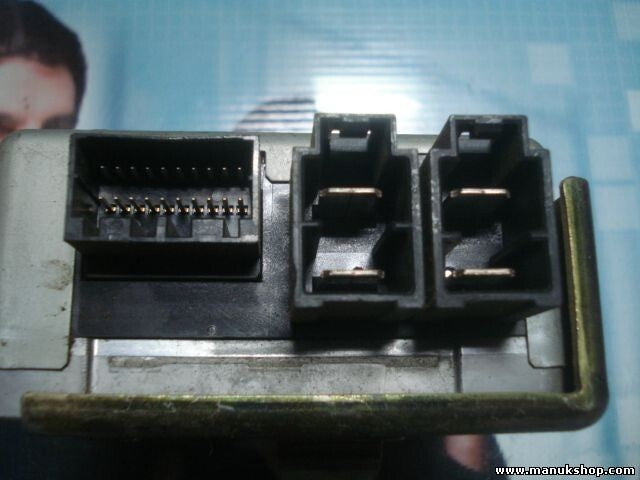 Control de dirección asistida Renault Clio 1.2 16V 2001 8200092424A 6900000324A