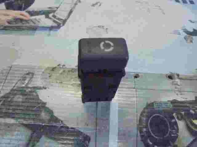 Interruptor aire acondicionado Land Rover Freelander YUG102210KML 03035008