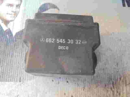 SsangYong Musso DECO 6625453032 regolatore ricottura relè spina